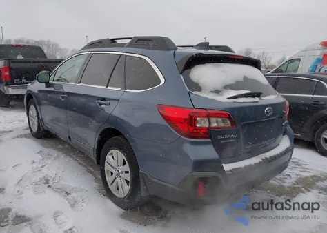 2018 Subaru Outback 2.5I Premium из США, поврежденный, VIN 4S4BSAFC1J3303343